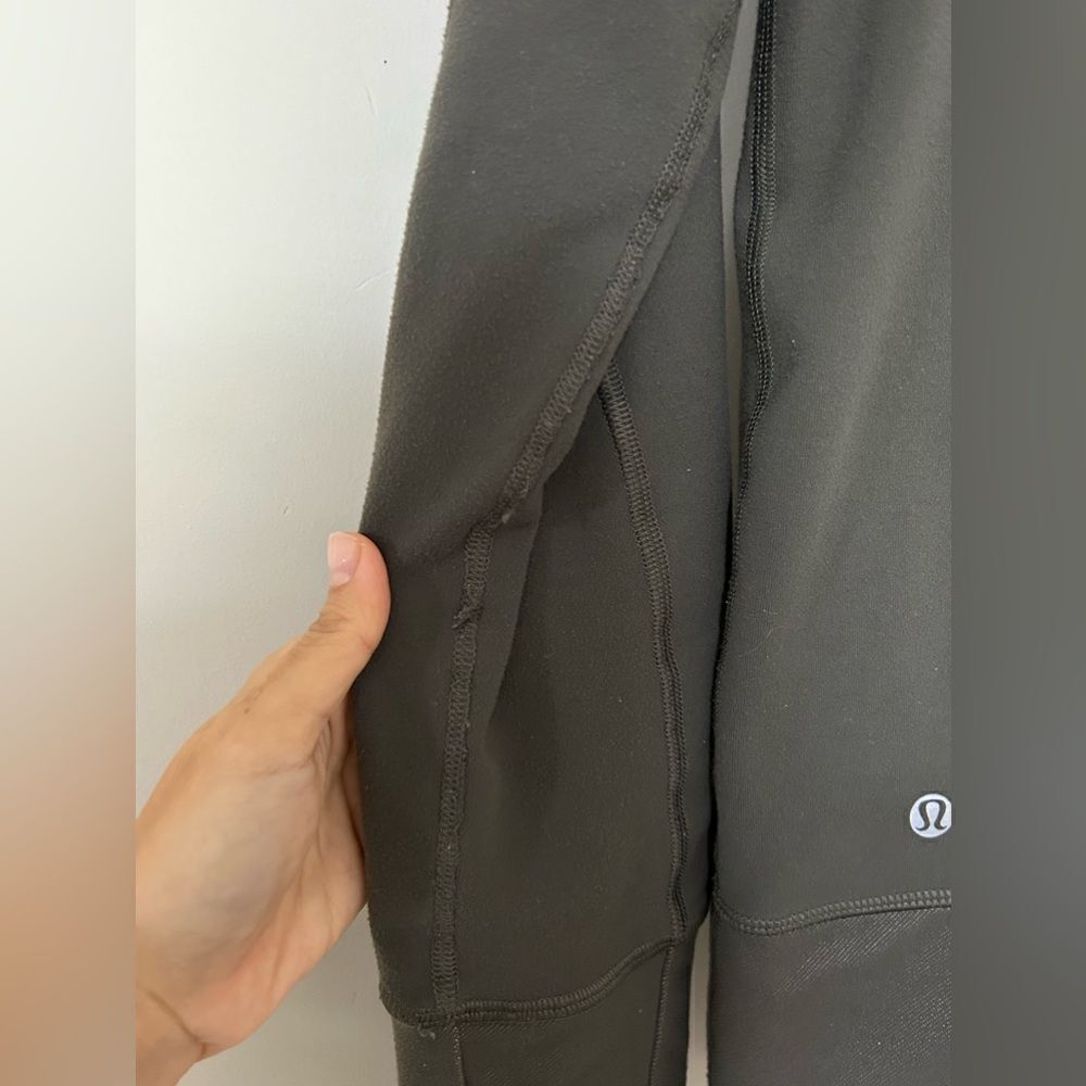 Lululemon Green Zipped Jacket - Picture 8 of 9